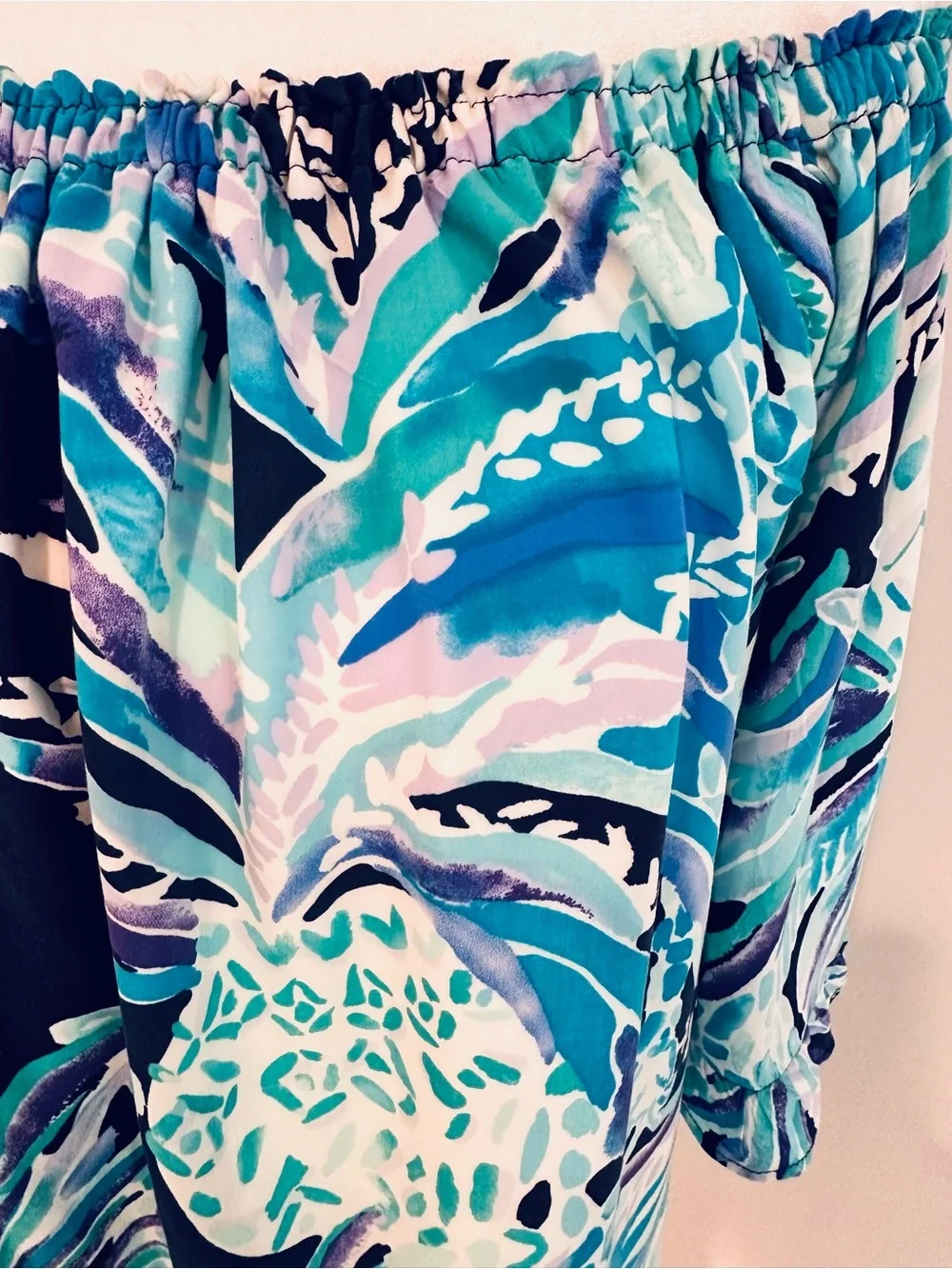 Lilly Pulitzer Off-Shoulder Lined Tropical Print Dress - Like New. - Picture 8 of 9